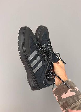 Кросівки жіночі зручні трендові adidas samba wtr