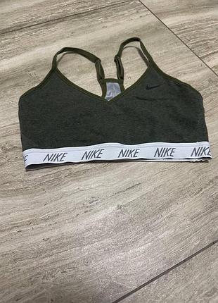 Топік nike.
