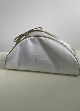 Фірмова оригінальна косметичка від dior