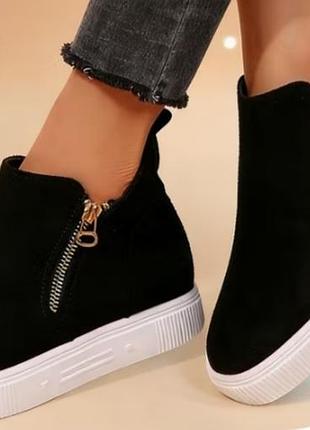 Женская обувь новая