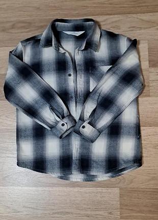 Рубашка на мальчика h&amp;m, 7 лет, 122 см