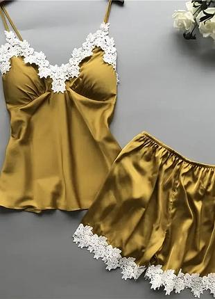 Жіноча атласна піжама золото