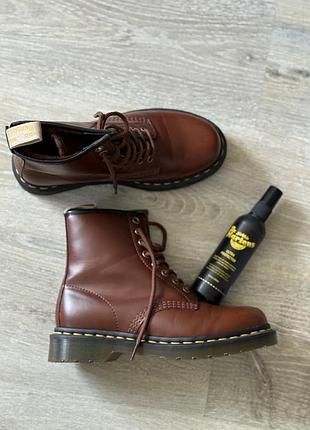 Коричневі зимові ботінки dr. martens оригінальні