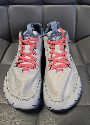 Altra lone peak 6.0 6