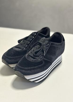 Кросівки lee cooper