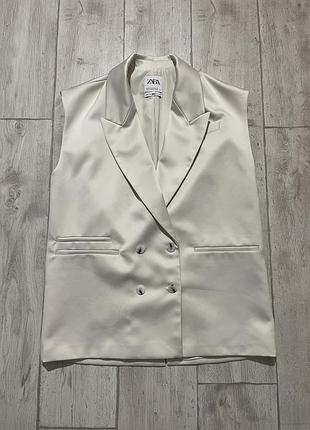 Жилет zara