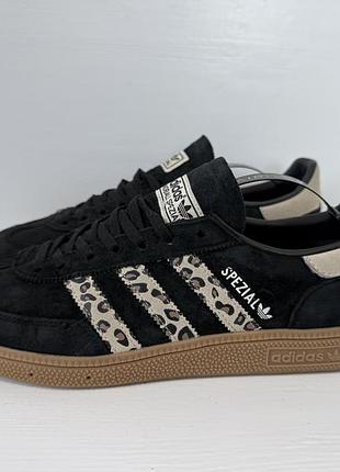 Adidas spezial кросівки