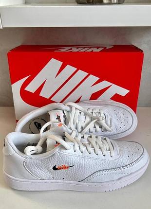 Кросівки жіночі шкіряні nike court vision білі повсякденні 27