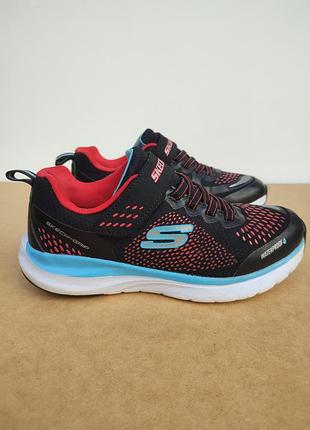 Кросівки skechers