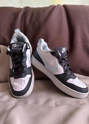 Кросівки nike