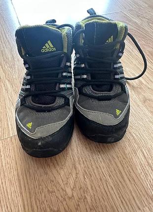 Высокие кроссовки adidas