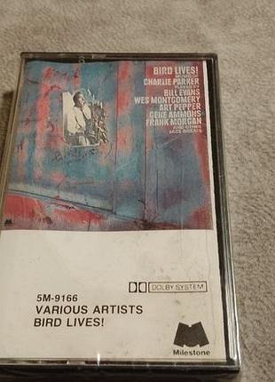 Va - bird lives! music of charlie parker. запечатанная американская кассета 1988 года