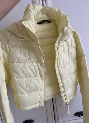Курточка zara , розмір s (26)