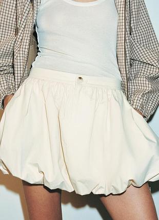 Короткая ягодица баллон от zara