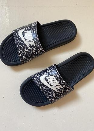 Nike шльопанці