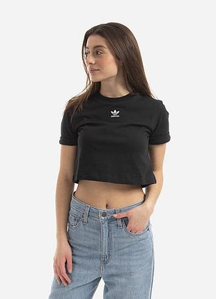 Вкорочена футболка adidas