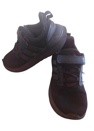 Кросівки adidas 34 р. 21 см