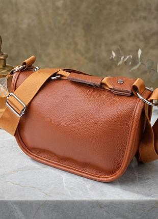 Полукруглая сумка для женщин из натуральной кожи vintage коричневый.