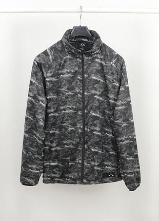 Чоловіча вітровка oakley