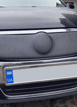 Зимова накладка на решітку (верхня) глянцевий для volkswagen passat b6 2006-2012 рр