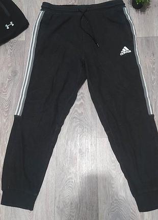 Мужские спортивные штаны adidas