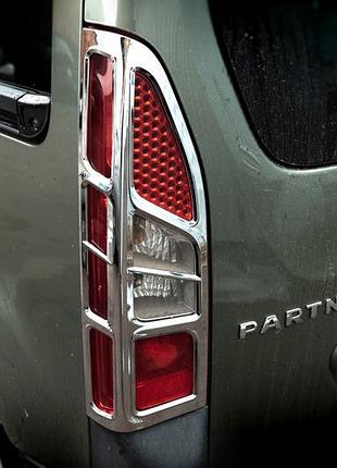 Накладка на стопи кутові (2шт, пласт) для citroen berlingo 2008-2018 рр