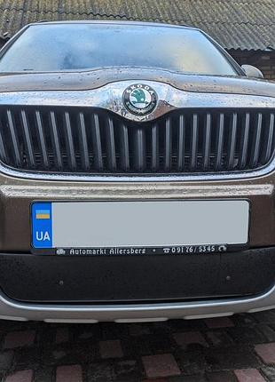 Зимова накладка на решітку (нижня, 2009-2013) матова для skoda yeti рр