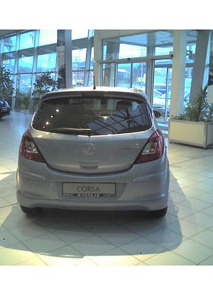 Задня нижня накладка (під фарбування) для opel corsa d 2007-2014 рр