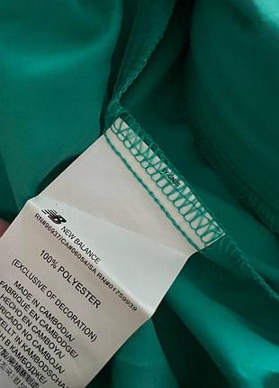 New balance jackets running 6