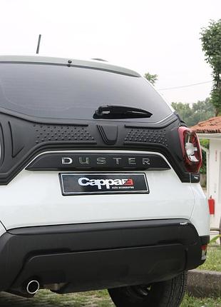 Пластиковая накладка на крышку багажника (3 детали) для renault duster 2018-2024 гг