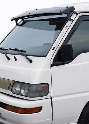 Козырек на лобовое стекло для mitsubishi l300 1986-2013 гг