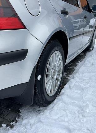 Оригинальные брызговики premium (hb, 4 шт) для volkswagen golf 4 1997-2006 гг