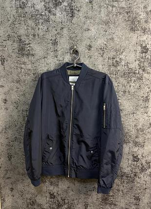 Чоловічий бомбер jack & jones core