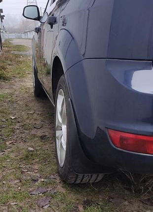 Оригинальные брызговики premium hb (4 шт) для ford focus ii 2008-2011 гг