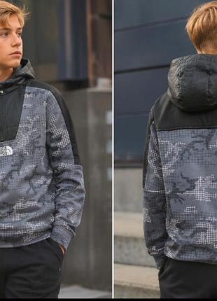 Крутецьке худі the north face