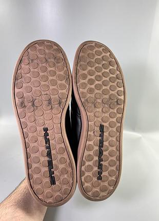 Кросівки adidas 7