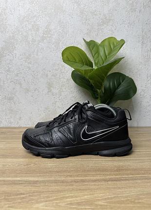 Чоловічі шкіряні кросівки nike розмір 42