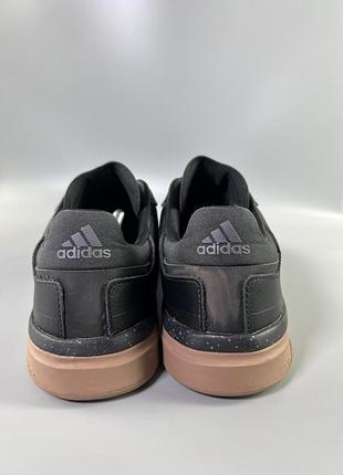 Кросівки adidas 5
