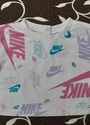 Футболка н дівчинку 3-6 місяців, фірми nike