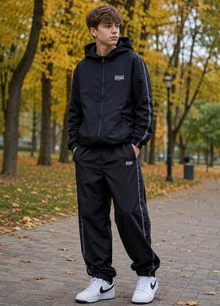 Утепленные спортивные штаны lonsdale