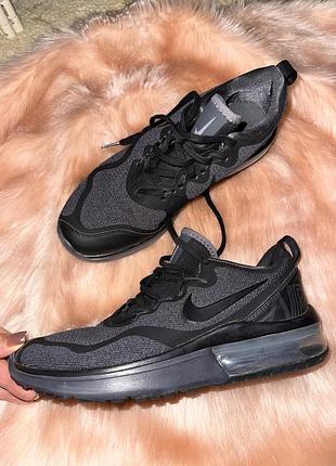 Неймовірні унісекс 38/39 nike оригінал кросівки чорно сірі шикарні якісні базові трендові
