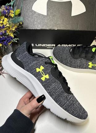 Оригінальні нові кросівки under armour