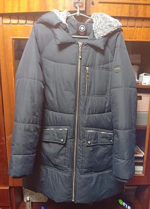 Продам зимову курточку