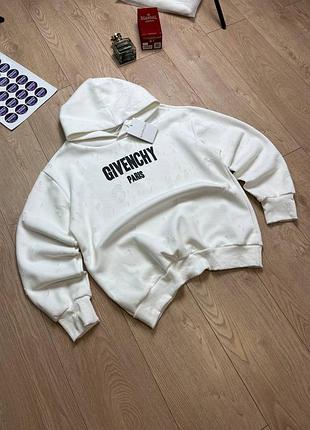 Худи givenchy
