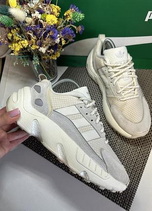 Оригинальные кроссовки adidas