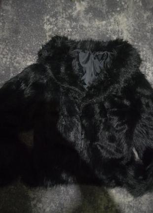 Жіноча коротка шубка