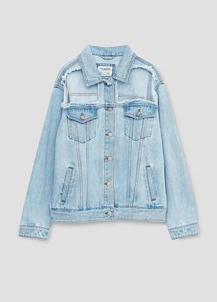 Джинсова куртка блакитна pull&bear з вставками прозорими на sm розмір