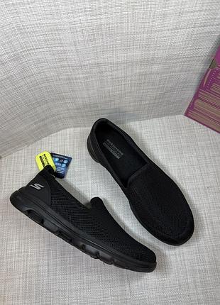 Оригінальні слипони нові skechers