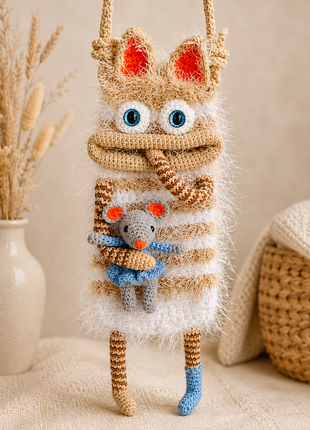 Пушистые сумочки монстрики для мобильного телефона / hand made 4