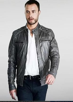 Брендова шкірянка guess